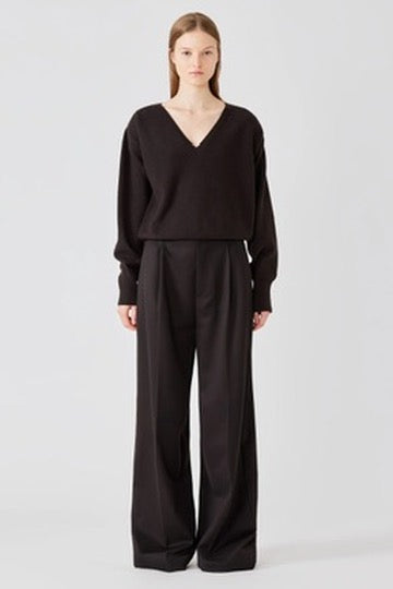 Lavinia V Neck Lightweight Sweater