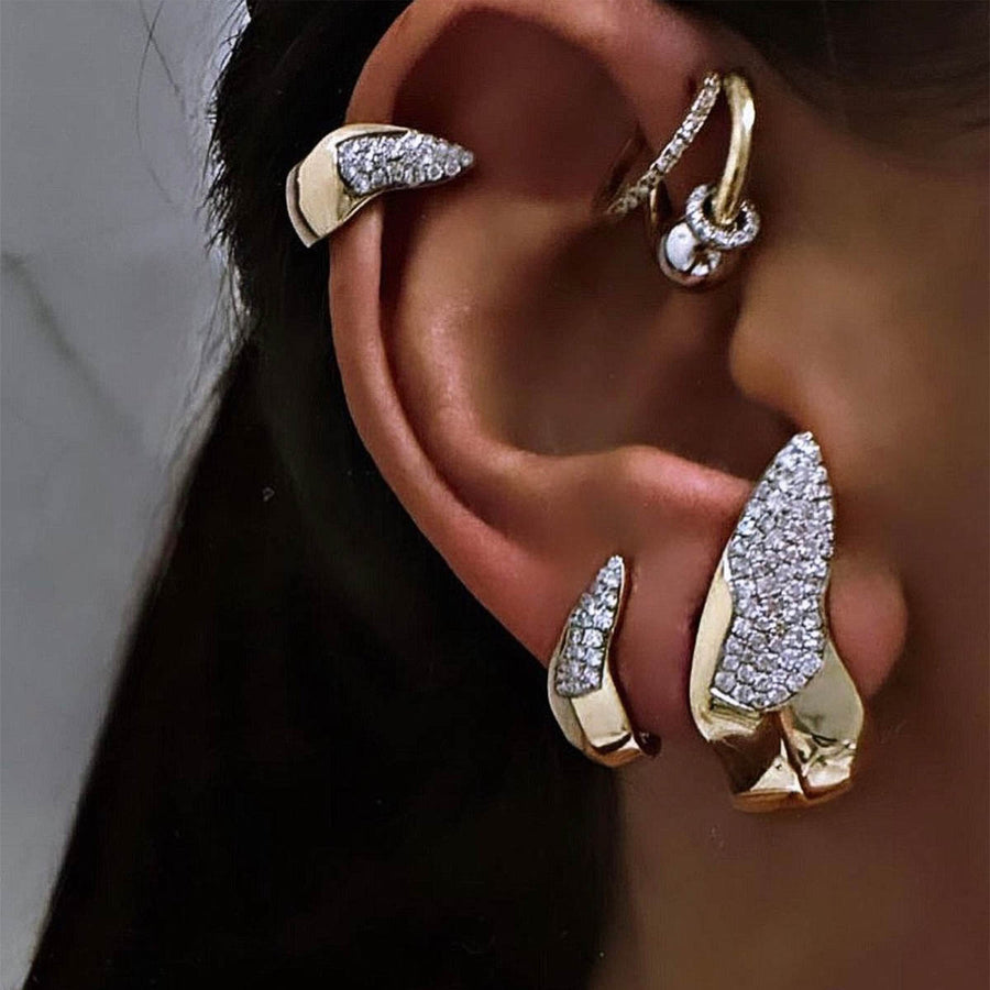 Large Shark Earring Yellow Gold