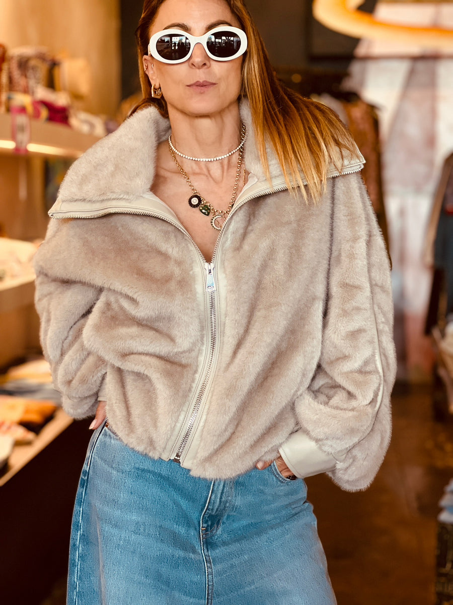 Erg Faux Fur Jacket