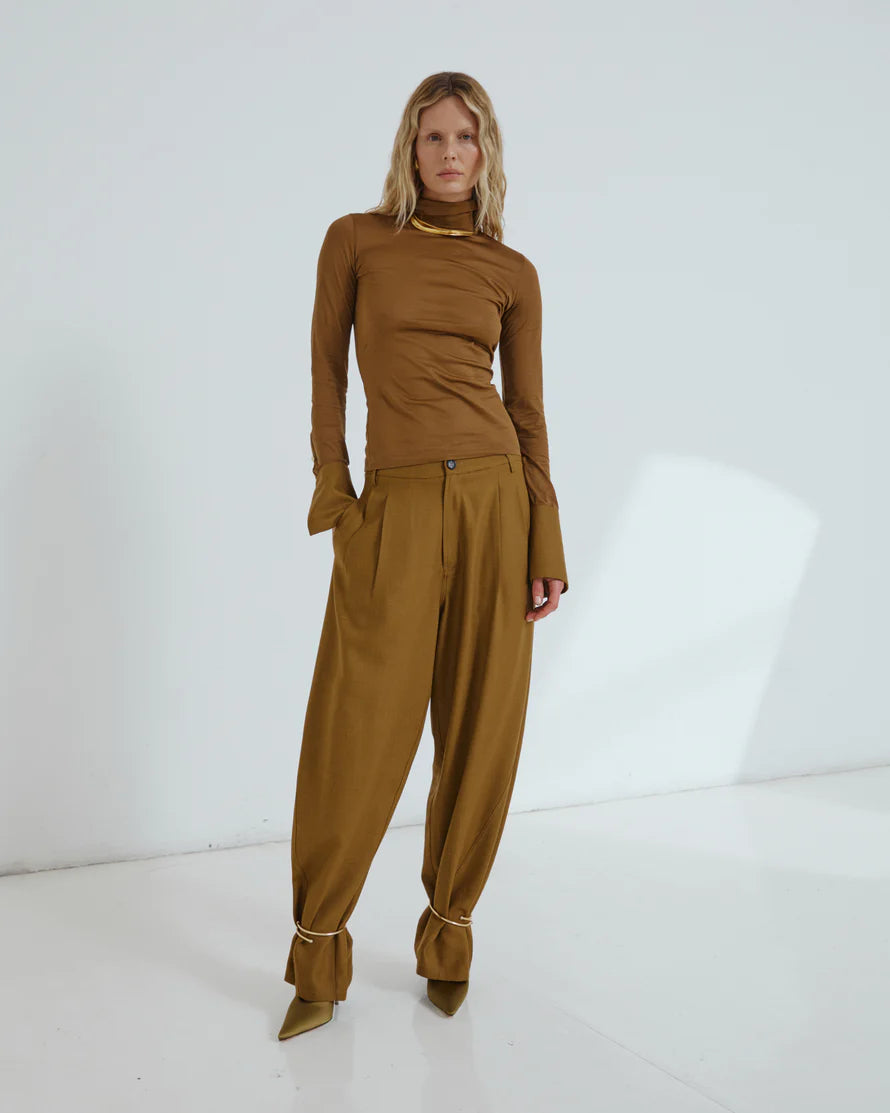 Nora Cuff Long Sleeve Top