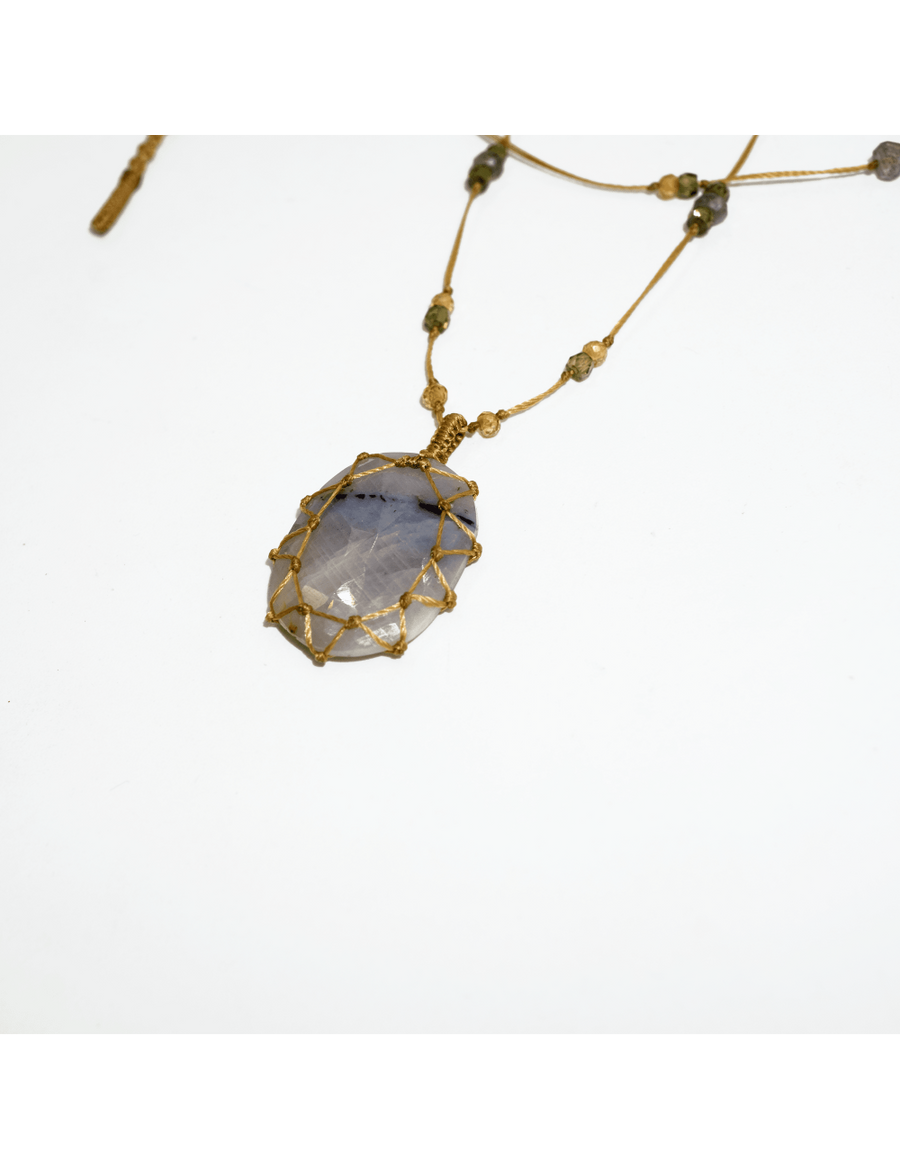Short Tibetan Corundum Blue Necklace